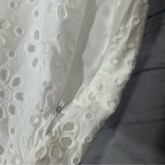 Veronica Beard Jeans
Jiya Combo Dress - Picture 10 of 10